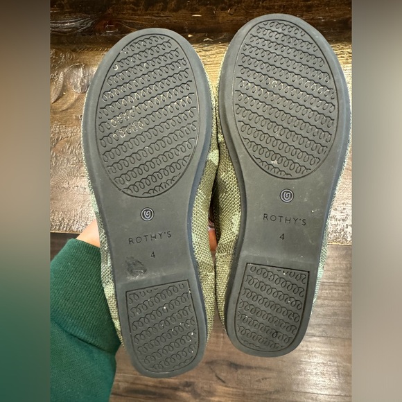 Rothy’s - Picture 4 of 6